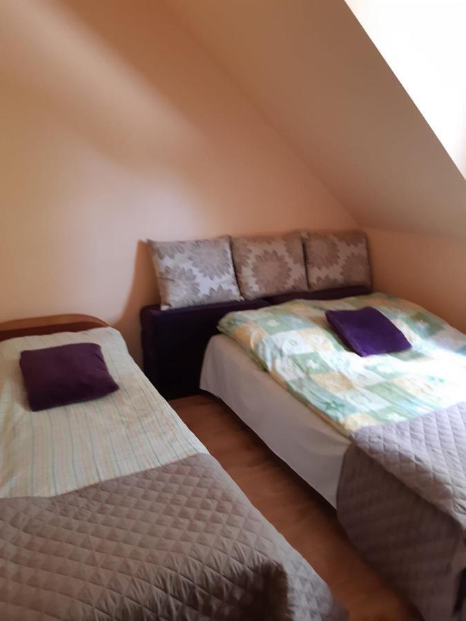 Dom Nad Jeziorem Mazury Pomost Segment 2 Gizycko Luaran gambar