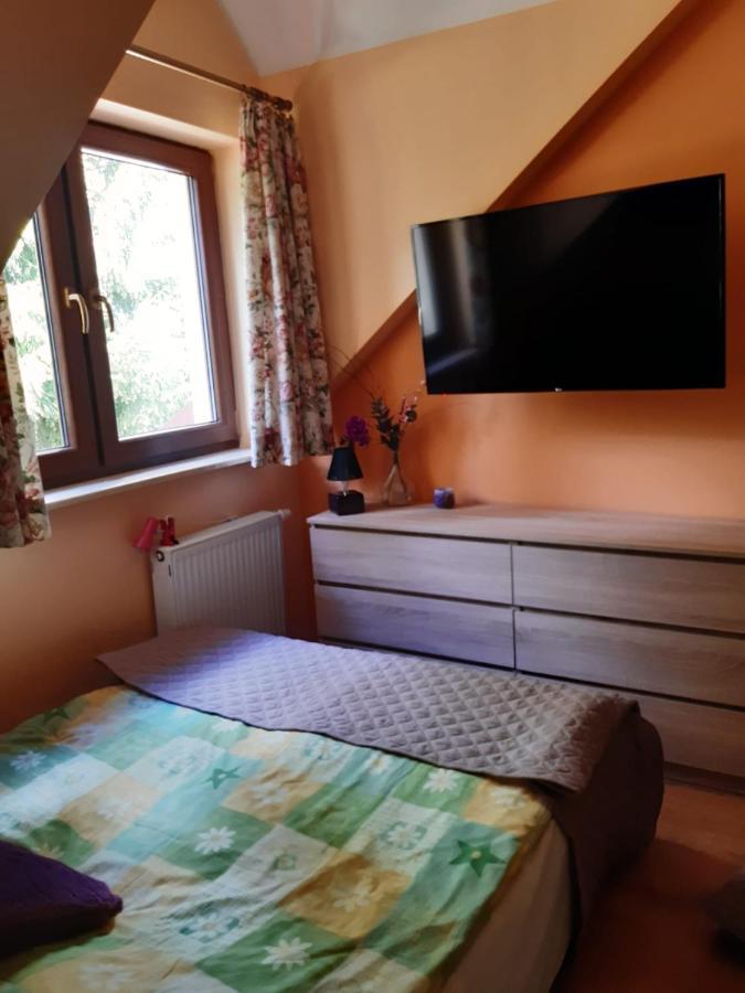 Dom Nad Jeziorem Mazury Pomost Segment 2 Gizycko Luaran gambar